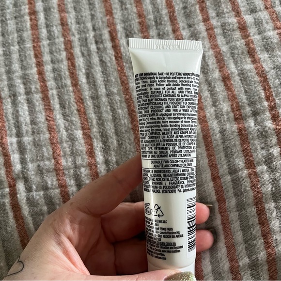 NWT Redken Acidic Bonding Concentrate Intensive Treatment Mask 1fl oz. - Picture 4 of 7